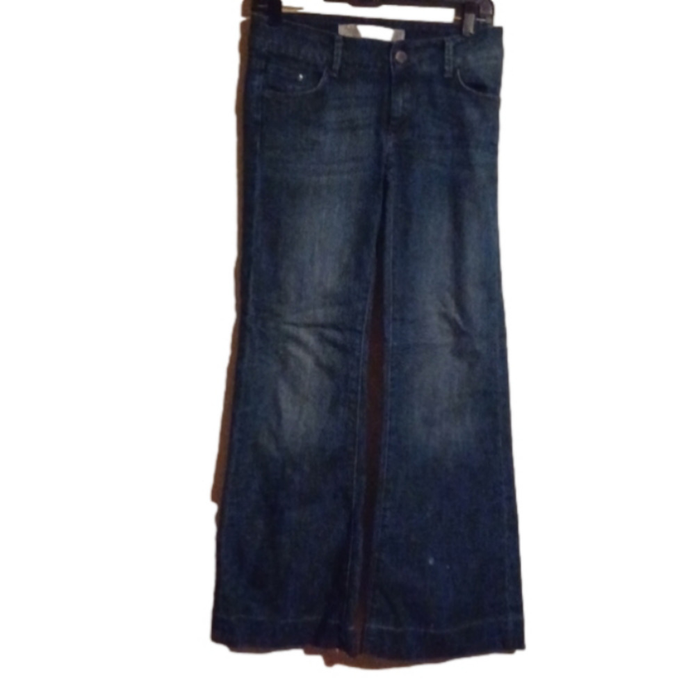 𝅺zara Woman Premium collection aged denim flares. Size 4. Good used condition.